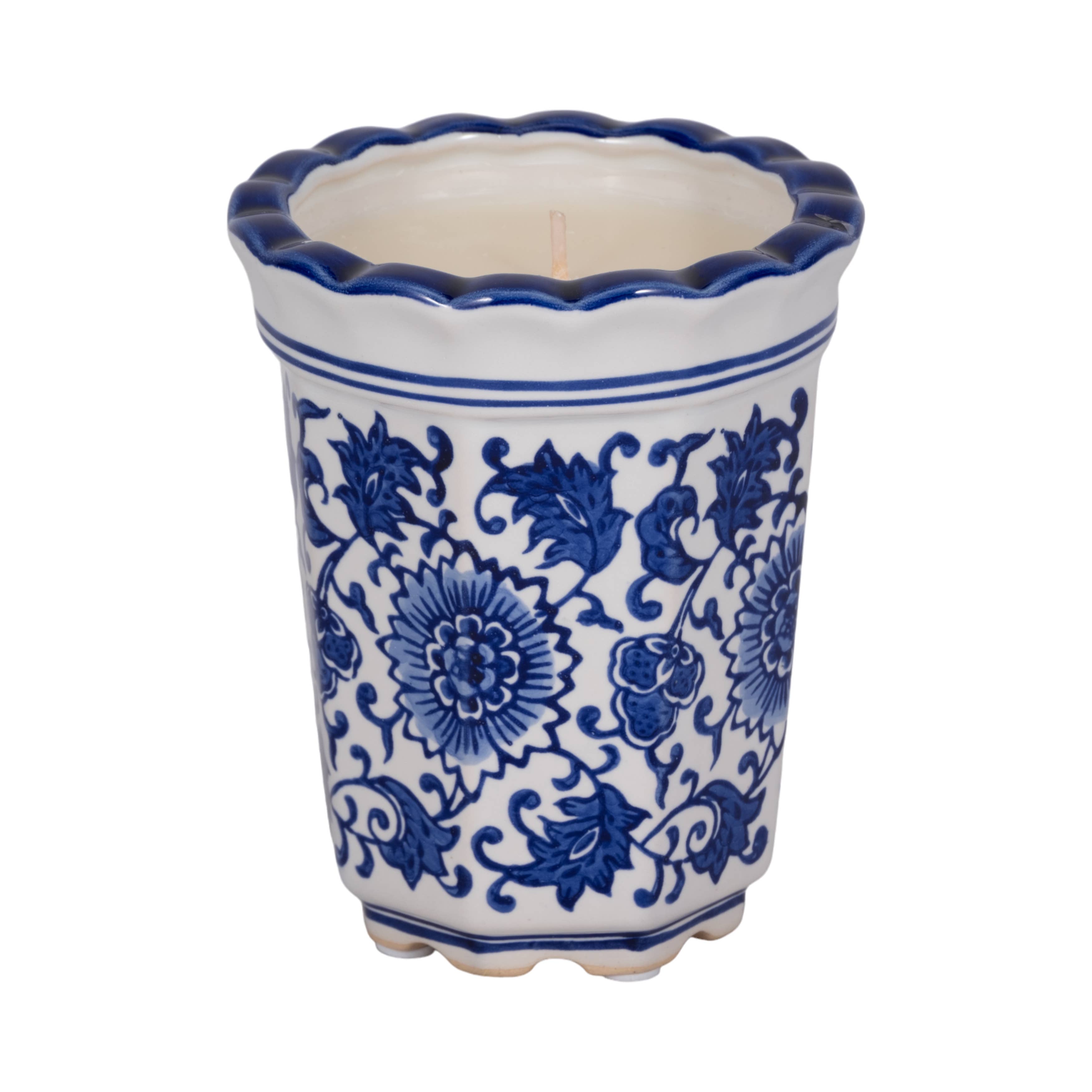 Candle - Blue/White Ceramic Fluted  Chinoiserie, 7 Oz